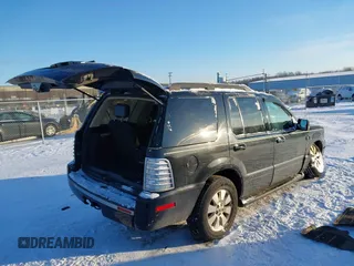 2006 Mercury Mountaineer Luxury with VIN 4M2EU47E56UJ21590, listed as a IAAI auction lot 41328194 with 216,508 mi miles. Bid and sale history available at carsss.com. Image 4.