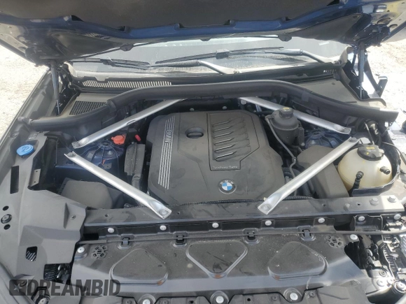 2020 BMW X5 sDrive40i with VIN 5UXCR4C0XLLW64815, listed as a Copart auction lot 50429185 with 39,544 mi miles and Salvage Title. Bid and sale history available at DreamBid. Image 12.