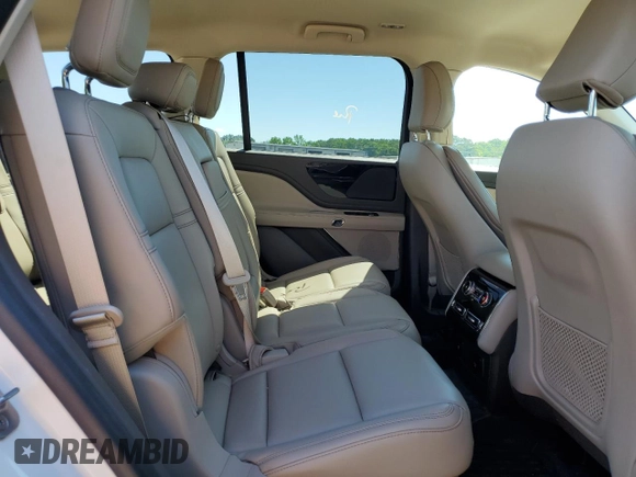 2023 Lincoln Aviator Standard z VIN 5LM5J6XC0PGL00380, wystawiony jako Copart lot #55167045 z przebiegiem 68 083 mil mil oraz Szkoda całkowita • Salvage title. Historia ofert i sprzedaży dostępna na DreamBid. Obrazek 11.
