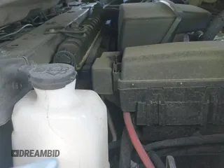 2022 Chevrolet Colorado 2WD LT z VIN 1GCGSCEA7N1293649, wystawiony jako IAAI lot #41257494 z przebiegiem 110 905 mil mil oraz . Historia ofert i sprzedaży dostępna na DreamBid. Obrazek 19.