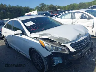 2015 Hyundai Sonata Limited with VIN 5NPE34AF2FH055617, listed as a IAAI auction lot 41977619 with 139,365 mi miles and . Bid and sale history available at carsss.com. Image 1.