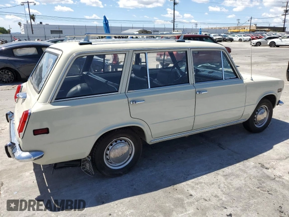 1972 FIAT 124 Spider z VIN 124AF11153835, wystawiony jako Copart lot #51018545 z przebiegiem 58 389 mil mil oraz Szkoda całkowita • Salvage title. Historia ofert i sprzedaży dostępna na DreamBid. Obrazek 3.