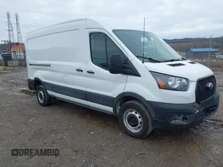 2022 Ford Transit Cargo with VIN 1FTBR1C88NKA04802, listed as a IAAI auction lot 41962182 with 50,454 mi miles and . Bid and sale history available at carsss.com. Image 1.