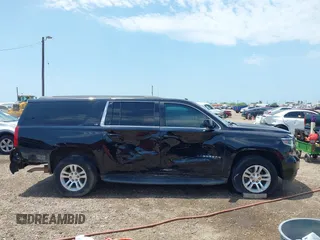 2016 Chevrolet Suburban LS with VIN 1GNSCGKCXGR261780, listed as a IAAI auction lot 42348999 with 266,151 mi miles and . Bid and sale history available at DreamBid. Image 13.