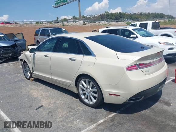 2016 Lincoln MKZ Hybrid with VIN 3LN6L2LU4GR611098, listed as a IAAI auction lot 42179675 with 45,289 mi miles and . Bid and sale history available at DreamBid. Image 3.