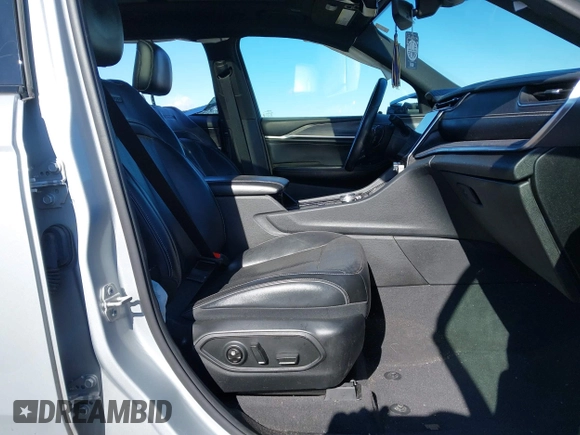 2021 Jeep Grand Cherokee Overland with VIN 1C4RJKDG0M8122002, listed as a IAAI auction lot 41748944 with 88,336 mi miles and . Bid and sale history available at DreamBid. Image 5.