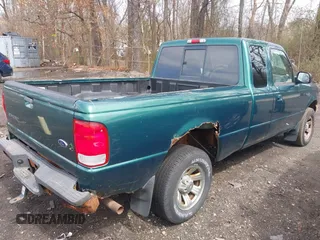 2000 Ford Ranger XL with VIN 1FTYR14V6YTA24267, listed as a IAAI auction lot 41964509 with 140,436 mi miles. Bid and sale history available at carsss.com. Image 4.