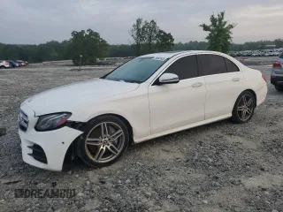 2018 Mercedes-Benz E-Class E 300 with VIN WDDZF4JB4JA321490, listed as a Copart auction lot 54692635 with 0 mi miles and Clean Title. Bid and sale history available at carsss.com. Image 1.