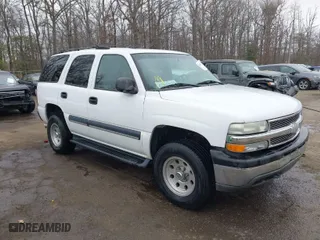 2001 Chevrolet Tahoe LT with VIN 1GNEC13T21R211052, listed as a IAAI auction lot 41666765 with 113,366 mi miles. Bid and sale history available at carsss.com. Image 1.