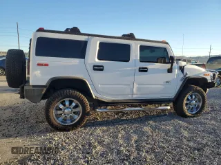 2005 Hummer H2 SUV with VIN 5GRGN23U45H126654, listed as a Copart auction lot 87684275 with 182,020 mi miles and Salvage Title. Bid and sale history available at carsss.com. Image 3.