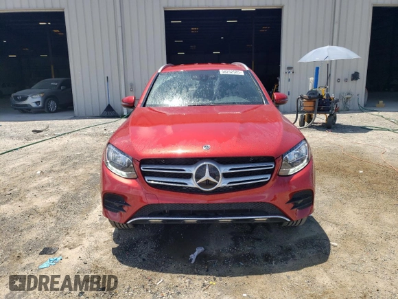 2019 Mercedes-Benz GLC 300 z VIN WDC0G4JB1KF590528, wystawiony jako Copart lot #58252585 z przebiegiem 65 623 mil mil oraz Nie do naprawy • Non repairable. Historia ofert i sprzedaży dostępna na DreamBid. Obrazek 5.