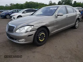 2007 Mercedes-Benz S 550 z VIN WDDNG71X57A020390, wystawiony jako Copart lot #57353345 z przebiegiem 140 134 mil mil oraz Czysty tytuł • Clean title. Historia ofert i sprzedaży dostępna na DreamBid. Obrazek 1.