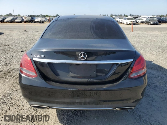 2017 Mercedes-Benz C 300 z VIN 55SWF4JB0HU219715, wystawiony jako Copart lot #60154615 z przebiegiem 130 378 mil mil oraz Czysty tytuł • Clean title. Historia ofert i sprzedaży dostępna na DreamBid. Obrazek 6.