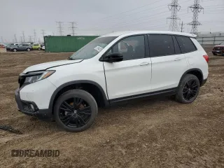 2021 Honda Passport Sport z VIN 5FNYF8H25MB014585, wystawiony jako Copart lot #51894025 z przebiegiem 36 910 mil mil oraz Szkoda całkowita • Salvage title. Historia ofert i sprzedaży dostępna na DreamBid. Obrazek 1.