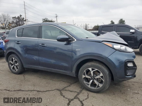 2022 Kia Sportage LX with VIN KNDPMCAC6N7973427, listed as a Copart auction lot 44967555 with 30,143 mi miles and Salvage Title. Bid and sale history available at carsss.com. Image 4.