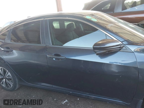 2017 Honda Civic Sedan EX-T with VIN 19XFC1F31HE025632, listed as a IAAI auction lot 41499936 with 71,118 mi miles. Bid and sale history available at carsss.com. Image 13.