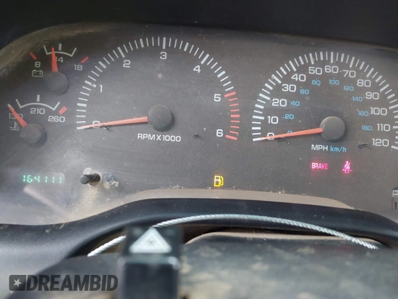 2001 Dodge 1500 with VIN 3B7HF13Z01M555854, listed as a IAAI auction lot 41555752 with 164,111 mi miles and . Bid and sale history available at DreamBid. Image 7.