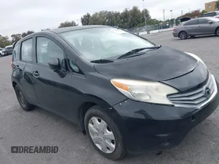 2015 Nissan Note SV z VIN 3N1CE2CP9FL357159, wystawiony jako IAAI lot #42448704 z przebiegiem 140 991 mil mil oraz . Historia ofert i sprzedaży dostępna na DreamBid. Obrazek 1.