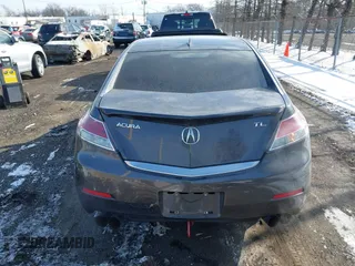 2012 Acura TL Auto z VIN 19UUA8F26CA038449, wystawiony jako IAAI lot #41371830 z przebiegiem 166 355 mil mil oraz . Historia ofert i sprzedaży dostępna na DreamBid. Obrazek 16.