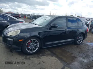 2009 Porsche Cayenne GTS z VIN WP1AD29P09LA60715, wystawiony jako IAAI lot #41827145 z przebiegiem 261 831 mil mil oraz . Historia ofert i sprzedaży dostępna na DreamBid. Obrazek 14.