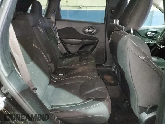 2015 Jeep Cherokee Latitude with VIN 1C4PJMCB5FW727463, listed as a Copart auction lot 89093975 with 116,238 mi miles and Clean Title. Bid and sale history available at DreamBid. Image 11.