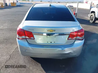 2015 Chevrolet Cruze LT with VIN 1G1PC5SB5F7174107, listed as a IAAI auction lot 40696084 with 96,560 mi miles and . Bid and sale history available at DreamBid. Image 6.