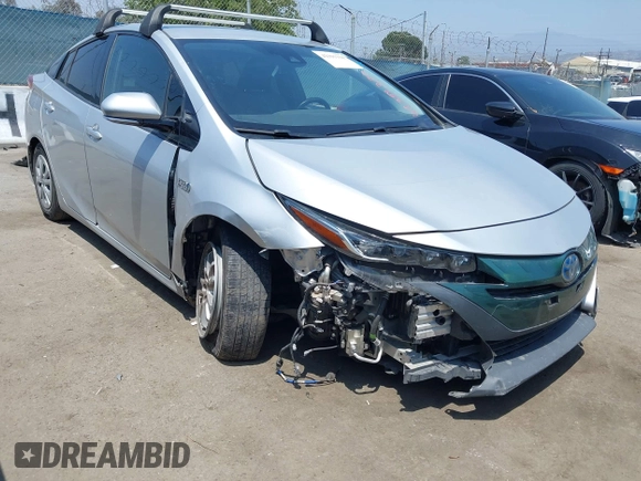 2017 Toyota Prius Plus with VIN JTDKARFP3H3018453, listed as a IAAI auction lot 42391330 with 145,289 mi miles and . Bid and sale history available at DreamBid. Image 1.