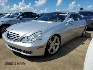 2006 Mercedes-Benz CLS-Class with VIN WDDDJ75X56A073385, listed as a Copart auction lot 50732515 with 0 mi miles and Non Repairable. Bid and sale history available at carsss.com. Image 1.