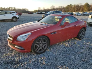 2016 Mercedes-Benz SLK 300 with VIN WDDPK3JA4GF123041, listed as a Copart auction lot 43776305 with 72,863 mi miles and Salvage Title. Bid and sale history available at DreamBid. Image 1.