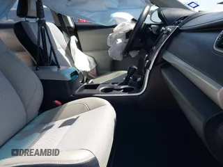 2015 Toyota Camry XLE with VIN 4T1BF1FK9FU109916, listed as a IAAI auction lot 41985371 with 113,357 mi miles. Bid and sale history available at carsss.com. Image 5.