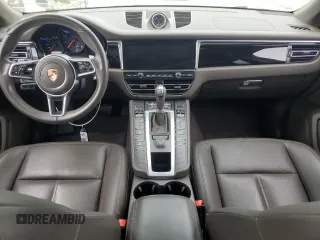 2019 Porsche Macan with VIN WP1AA2A58KLB05313, listed as a Copart auction lot 53334995 with 29,200 mi miles and Salvage title. Bid and sale history available at DreamBid. Image 8.