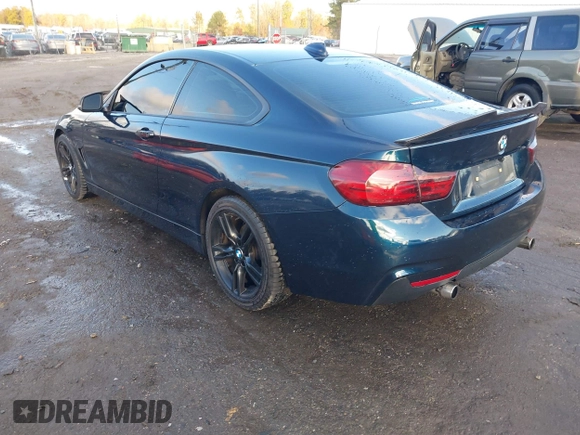 2014 BMW 4 Series 428i xDrive z VIN WBA3N9C55EF722107, wystawiony jako IAAI lot #40860541 z przebiegiem 95 666 mil mil oraz . Historia ofert i sprzedaży dostępna na DreamBid. Obrazek 3.