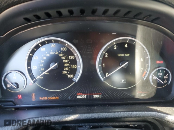 2015 BMW X4 xDrive35i with VIN 5UXXW5C54F0E87831, listed as a Copart auction lot 43763654 with 86,297 mi miles. Bid and sale history available at carsss.com. Image 9.