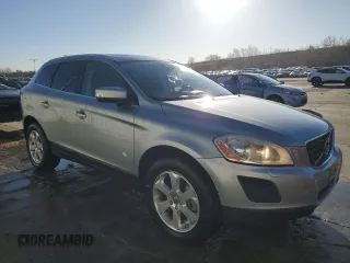 2013 Volvo XC60 3.2L with VIN YV4952DZ4D2393442, listed as a Copart auction lot 52545825 with 100,129 mi miles and Salvage Title. Bid and sale history available at carsss.com. Image 4.