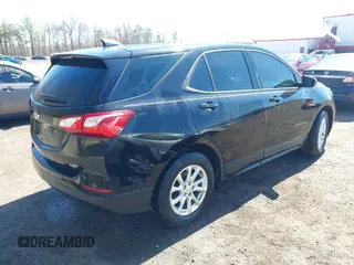 2019 Chevrolet Equinox LS z VIN 2GNAXHEV8K6111576, wystawiony jako IAAI lot #41829253 z przebiegiem 113 231 mil mil oraz . Historia ofert i sprzedaży dostępna na DreamBid. Obrazek 4.