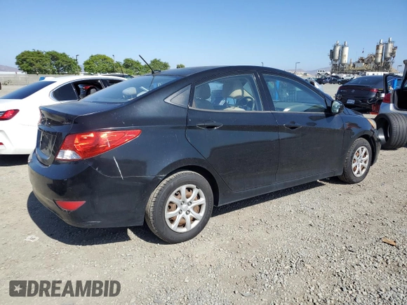 2012 Hyundai Accent GLS z VIN KMHCT4AE3CU048848, wystawiony jako Copart lot #57915275 z przebiegiem 142 282 mil mil oraz Tytuł czysty. Historia ofert i sprzedaży dostępna na DreamBid. Obrazek 3.