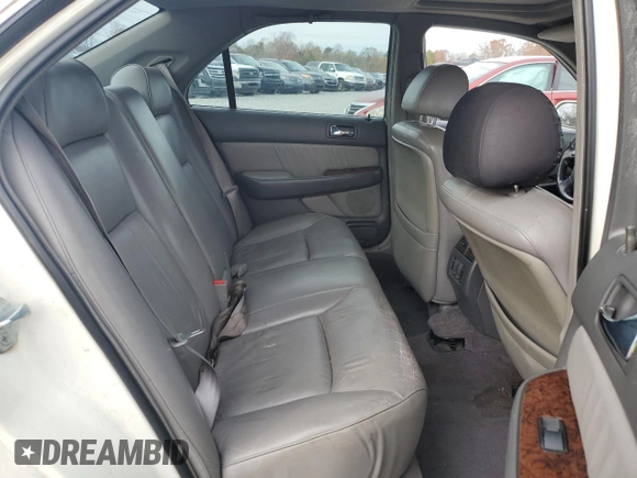1996 Acura RL with VIN JH4KA9652TC000077, listed as a Copart auction lot 82430394 with 201,807 mi miles and Salvage Title. Bid and sale history available at carsss.com. Image 10.