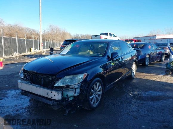 2007 Lexus LS 460 z VIN JTHBL46F475008259, wystawiony jako IAAI lot #38420663 z przebiegiem 198 992 mil mil oraz . Historia ofert i sprzedaży dostępna na DreamBid. Obrazek 17.