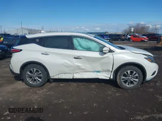 2018 Nissan Murano SV with VIN 5N1AZ2MH7JN139502, listed as a IAAI auction lot 42038269 with 43,291 mi miles and . Bid and sale history available at DreamBid. Image 13.