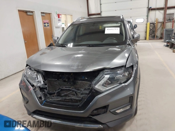 2017 Nissan Rogue SL with VIN 5N1AT2MV8HC822919, listed as a IAAI auction lot 41695713 with 113,226 mi miles. Bid and sale history available at carsss.com. Image 12.