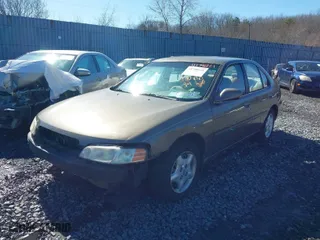 2000 Nissan Altima XE with VIN 1N4DL01D0YC181174, listed as a IAAI auction lot 41798721 with 119,682 mi miles. Bid and sale history available at carsss.com. Image 2.