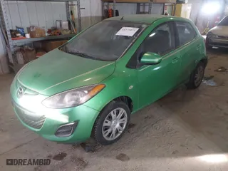 2013 Mazda Mazda2 Sport with VIN JM1DE1KY7D0155887, listed as a IAAI auction lot 41375073 with 127,000 mi miles. Bid and sale history available at carsss.com. Image 2.