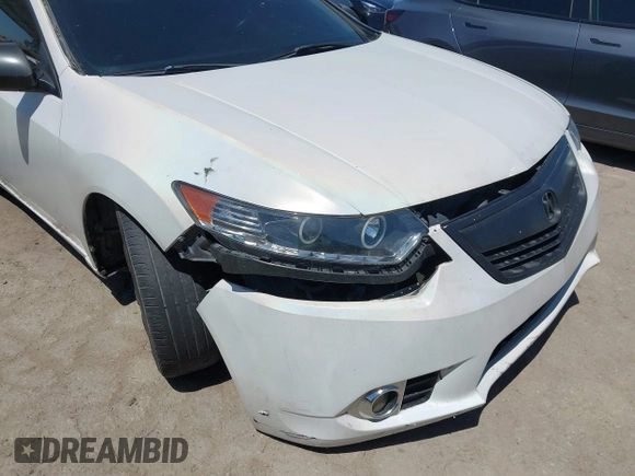 2013 Acura TSX z VIN JH4CU2F48DC003092, wystawiony jako IAAI lot #42304345 z przebiegiem 202 550 mil mil oraz . Historia ofert i sprzedaży dostępna na DreamBid. Obrazek 6.