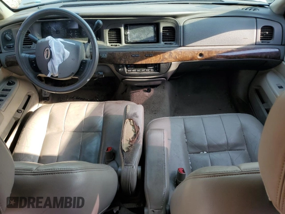 2010 Mercury Grand Marquis LS z VIN 2MEBM7FV4AX636897, wystawiony jako Copart lot #53387985 z przebiegiem Nie podano mil oraz Szkody całkowita. Historia ofert i sprzedaży dostępna na DreamBid. Obrazek 8.