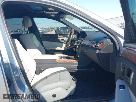 2013 Mercedes-Benz E 350 Luxury with VIN WDDHF5KB6DA733740, listed as a IAAI auction lot 41988035 with 57,350 mi miles and . Bid and sale history available at DreamBid. Image 5.