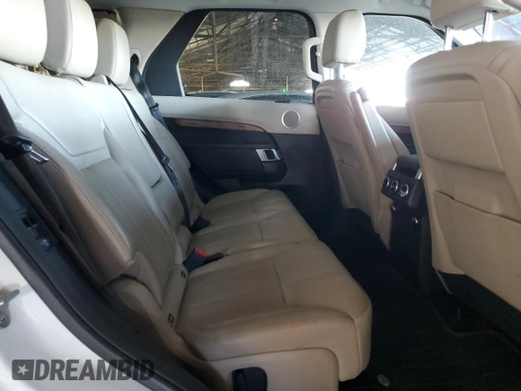 2017 Land Rover Discovery HSE with VIN SALRRBBV4HA044468, listed as a Copart auction lot 84528404 with 64,978 mi miles and Clean Title. Bid and sale history available at DreamBid. Image 10.