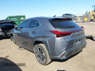 2020 Lexus UX 200 z VIN JTHP3JBH9L2022441, wystawiony jako IAAI lot #41762128 z przebiegiem 84 432 mil mil oraz . Historia ofert i sprzedaży dostępna na DreamBid. Obrazek 3.