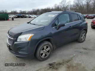 2016 Chevrolet Trax LT with VIN 3GNCJPSB8GL269093, listed as a Copart auction lot 82405524 with 106,849 mi miles and Salvage Title. Bid and sale history available at carsss.com. Image 1.