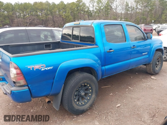 2009 Toyota Tacoma PreRunner with VIN 3TMJU62N89M086883, listed as a IAAI auction lot 41451470 with 226,002 mi miles. Bid and sale history available at carsss.com. Image 4.