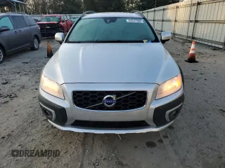 2015 Volvo XC70 T5 Drive-E Premier with VIN YV440MBK2F1230453, listed as a Copart auction lot 44231365 with 107,726 mi miles and Clean Title. Bid and sale history available at DreamBid. Image 5.